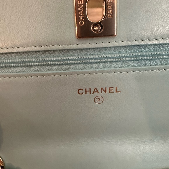 Chanel Wallet on Chain 💯 authentic - Picture 6 of 14